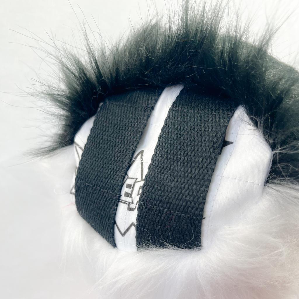 TAIL "PUP FLAG"