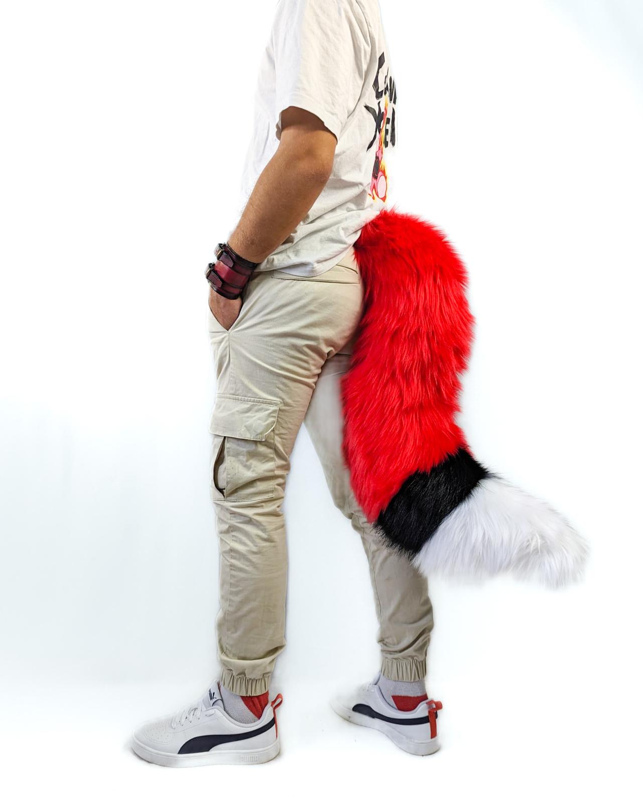 Model “FLASH OF FOX”