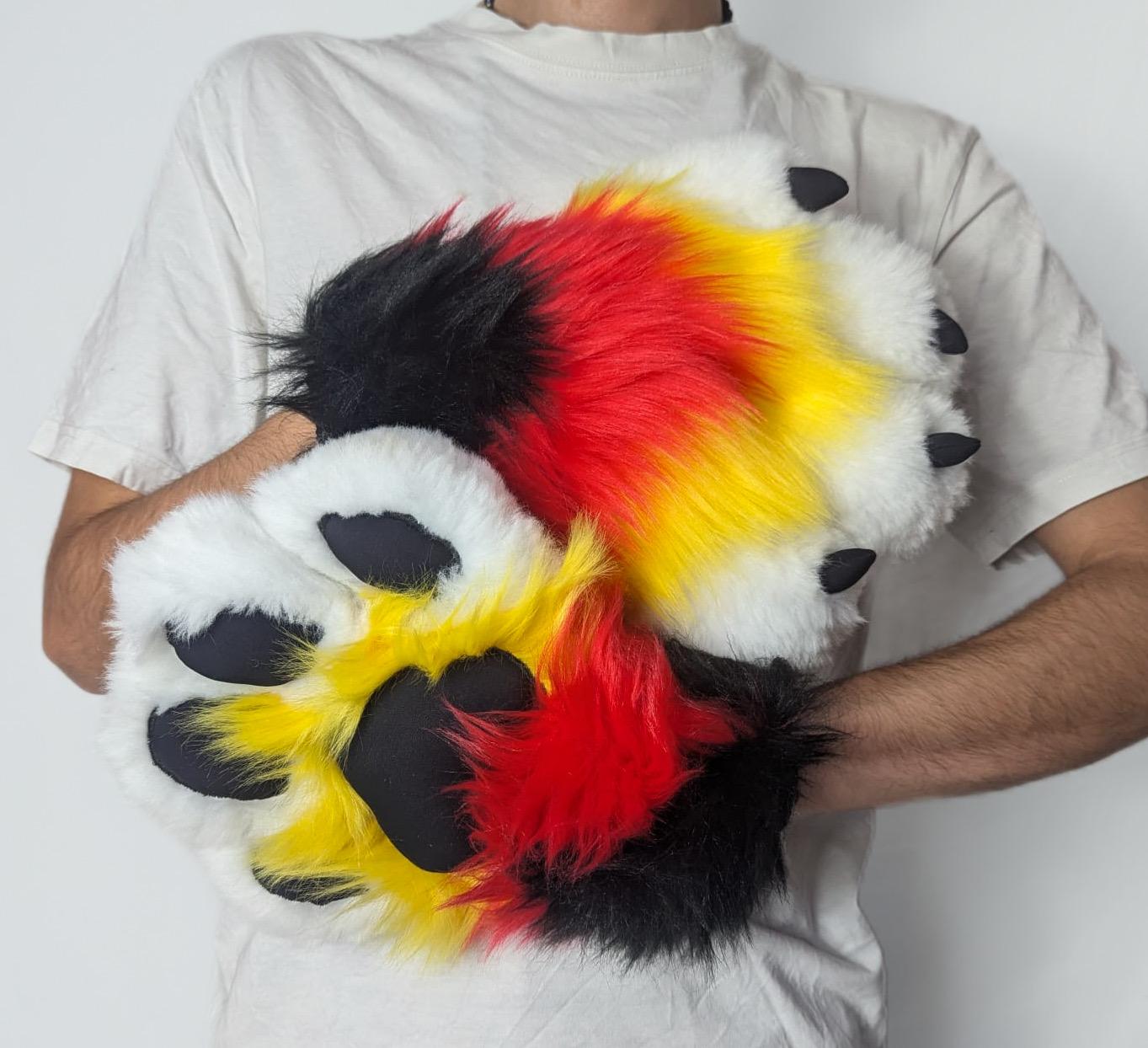 Modèle "WOLF PAWS"