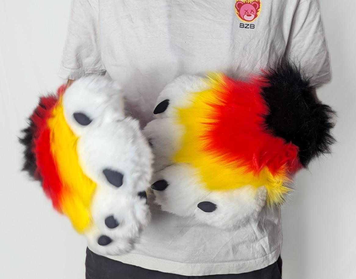 Modèle "WOLF PAWS"