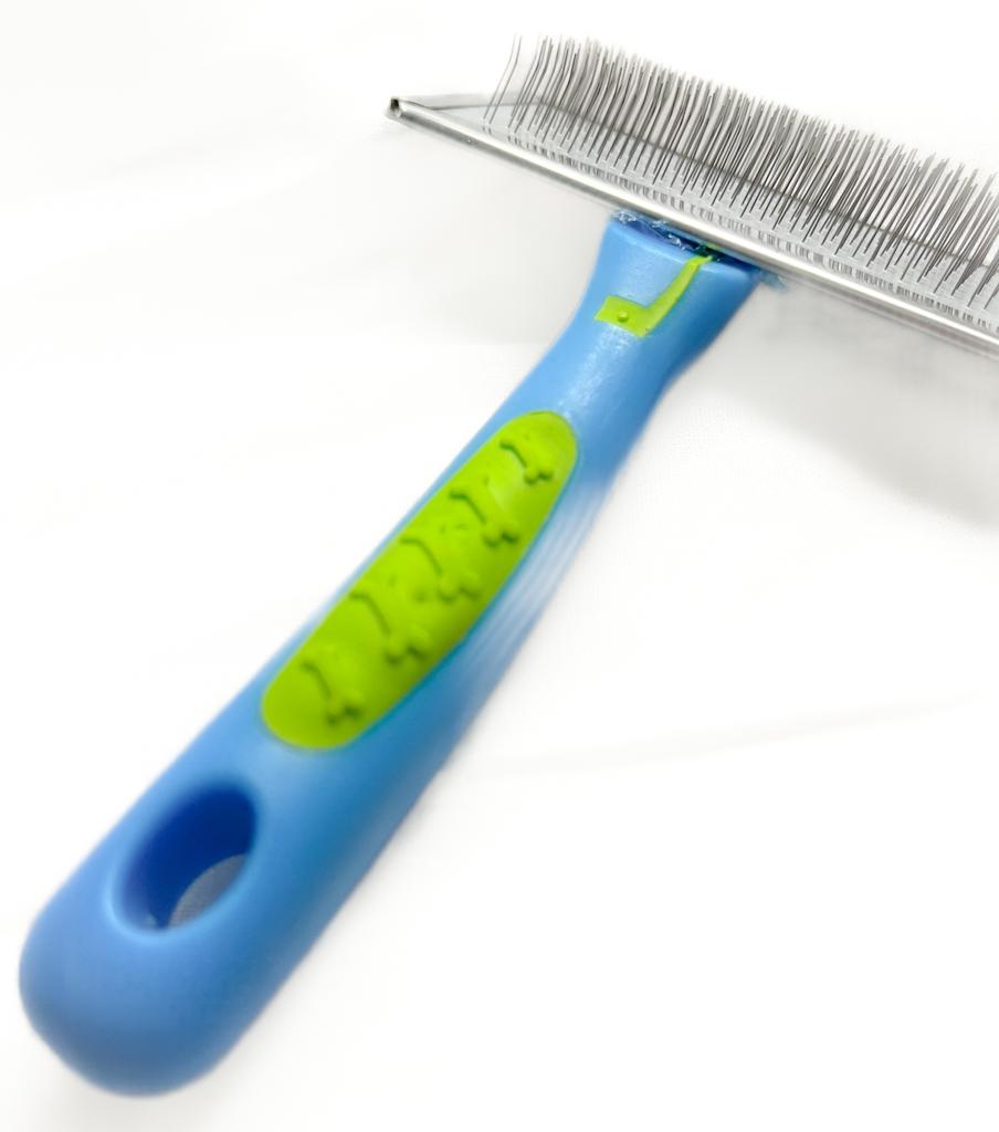Fur brush "PAW"